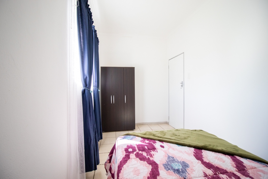 5 Bedroom Property for Sale in Hartzenbergfontein Gauteng