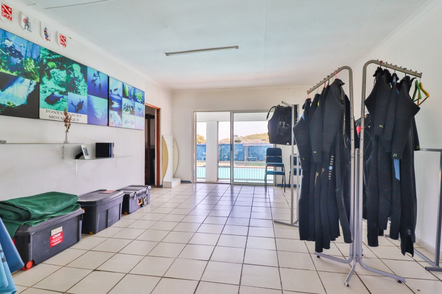 5 Bedroom Property for Sale in Hartzenbergfontein Gauteng