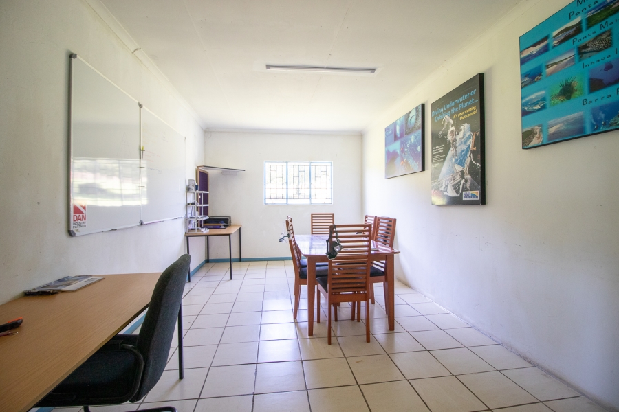 5 Bedroom Property for Sale in Hartzenbergfontein Gauteng