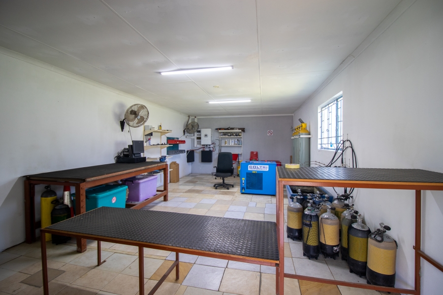 5 Bedroom Property for Sale in Hartzenbergfontein Gauteng