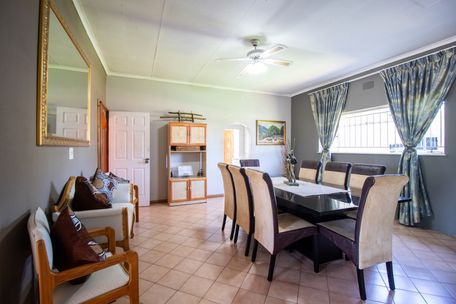 5 Bedroom Property for Sale in Hartzenbergfontein Gauteng