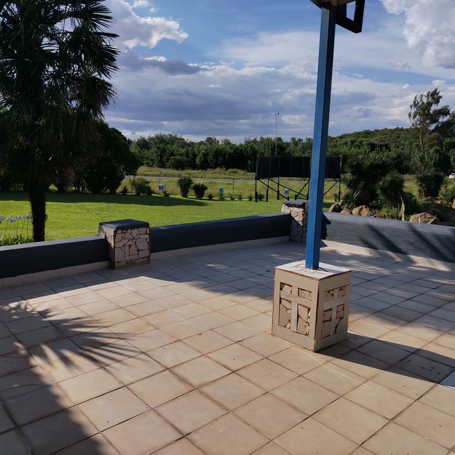 5 Bedroom Property for Sale in Hartzenbergfontein Gauteng