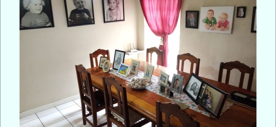 4 Bedroom Property for Sale in Farrarmere Gauteng