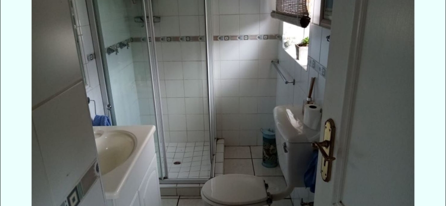 4 Bedroom Property for Sale in Farrarmere Gauteng