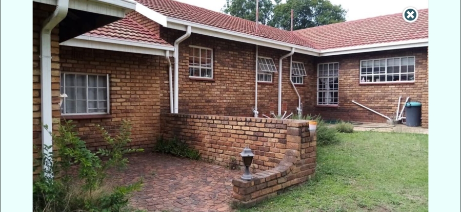 4 Bedroom Property for Sale in Farrarmere Gauteng