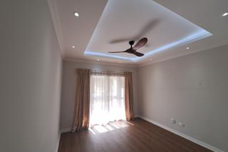 2 Bedroom Property for Sale in Greenstone Hill Gauteng