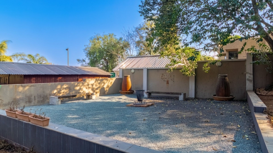 5 Bedroom Property for Sale in Morning Hill Gauteng