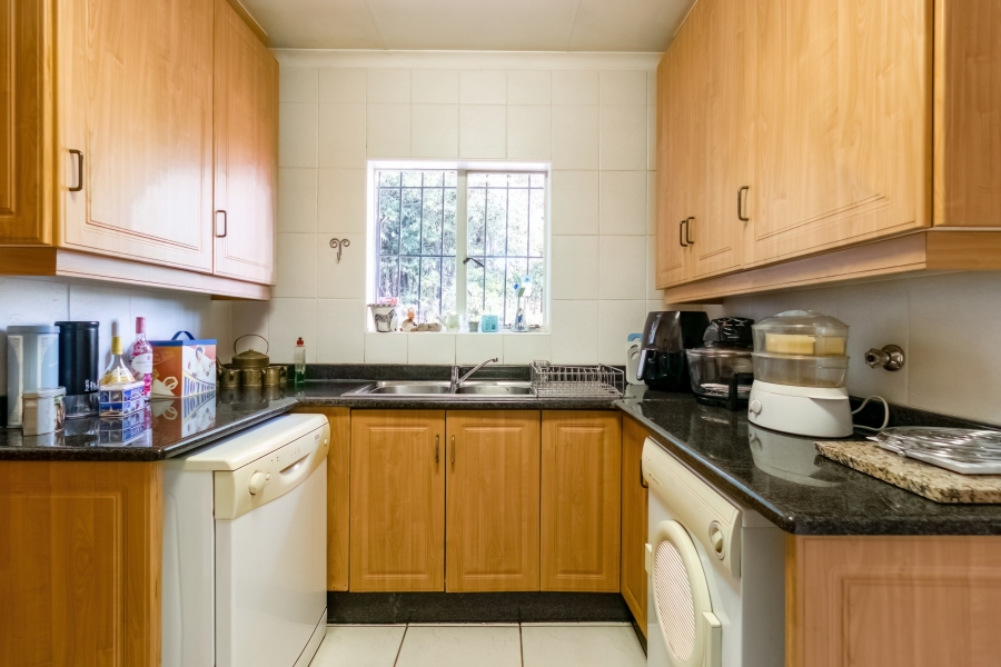 5 Bedroom Property for Sale in Morning Hill Gauteng