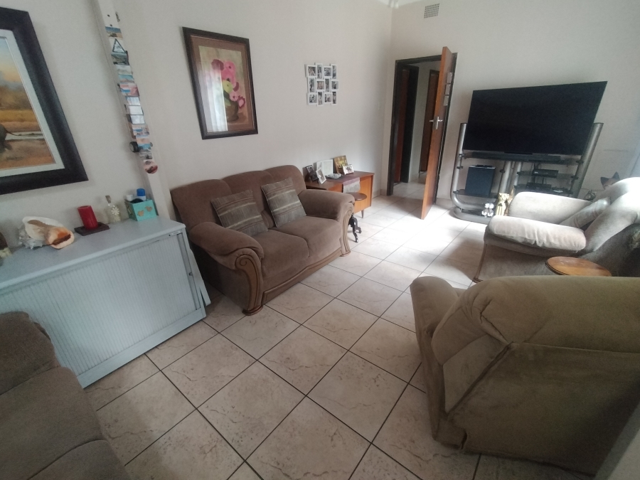 4 Bedroom Property for Sale in Pretoria North Gauteng