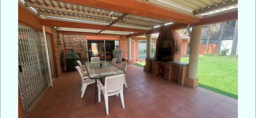 4 Bedroom Property for Sale in Beyers Park Gauteng