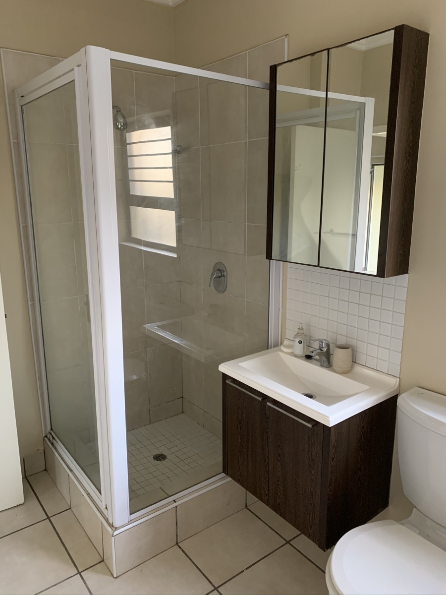 To Let 1 Bedroom Property for Rent in Bryanston Gauteng