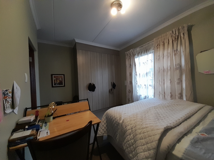 To Let 3 Bedroom Property for Rent in Noordwyk Gauteng