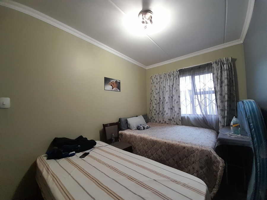 To Let 3 Bedroom Property for Rent in Noordwyk Gauteng