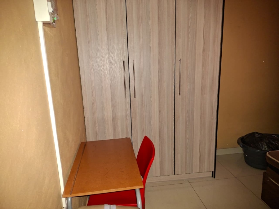 8 Bedroom Property for Sale in Vanderbijlpark SE 7 Gauteng