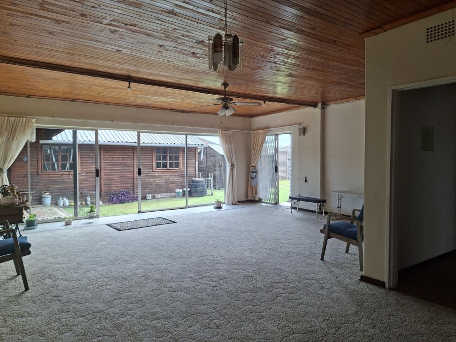 4 Bedroom Property for Sale in Vanderbijlpark CE 3 Gauteng