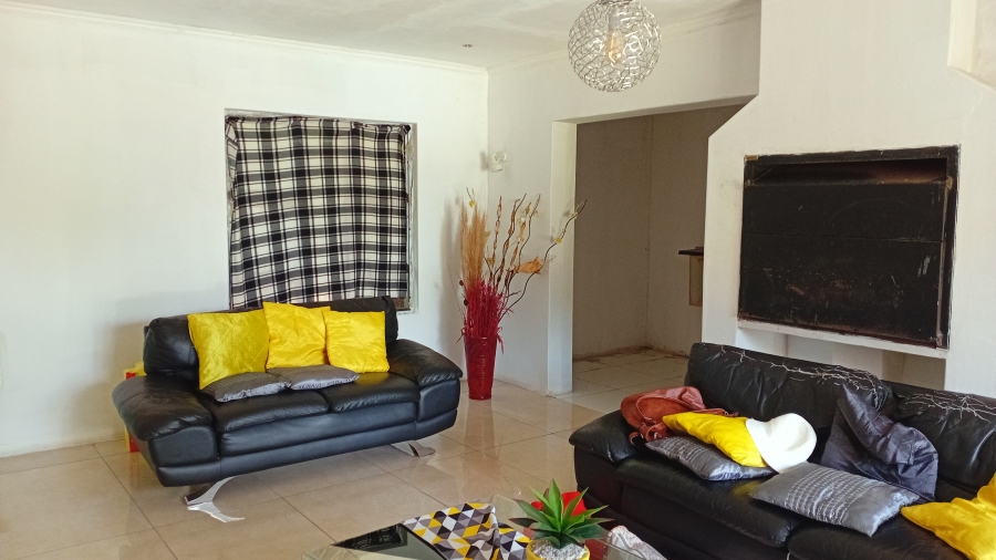 3 Bedroom Property for Sale in Meyerton Central Gauteng