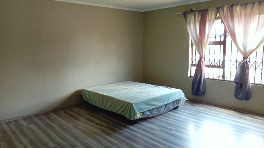 3 Bedroom Property for Sale in Meyerton Central Gauteng