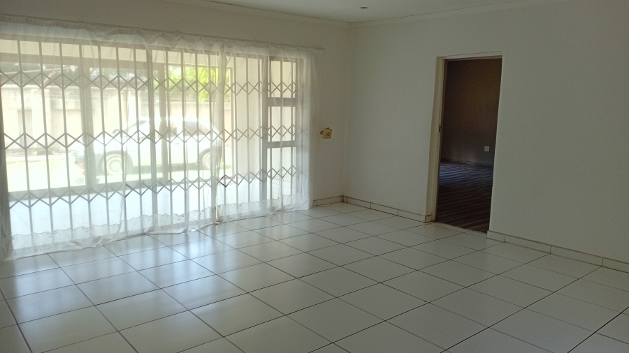 3 Bedroom Property for Sale in Meyerton Central Gauteng