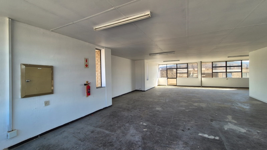 To Let commercial Property for Rent in Silvertondale Gauteng