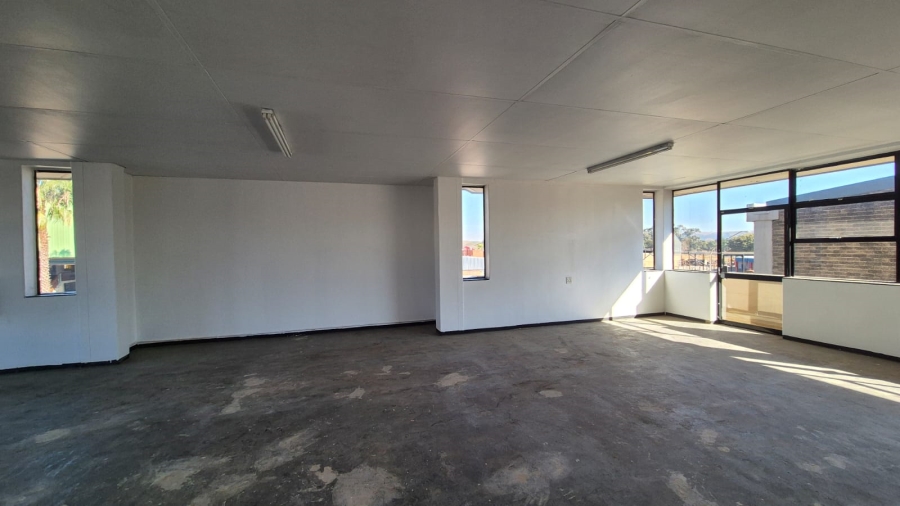 To Let commercial Property for Rent in Silvertondale Gauteng