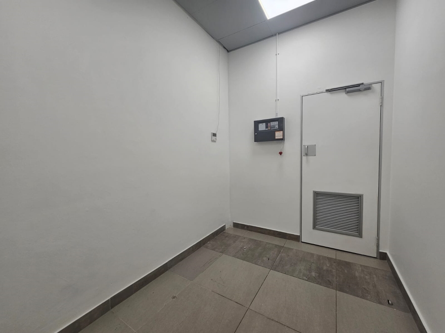 To Let commercial Property for Rent in Lynnwood Ridge Gauteng