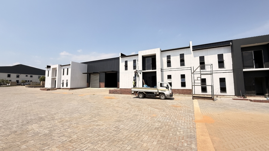 To Let commercial Property for Rent in Knoppieslaagte Gauteng