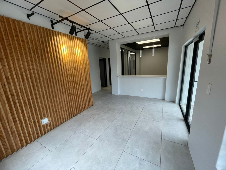 To Let commercial Property for Rent in Anderbolt Gauteng