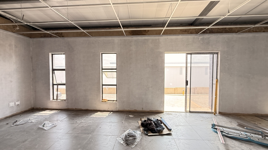 To Let commercial Property for Rent in Knoppieslaagte Gauteng