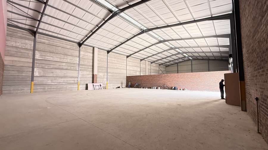 To Let commercial Property for Rent in Knoppieslaagte Gauteng
