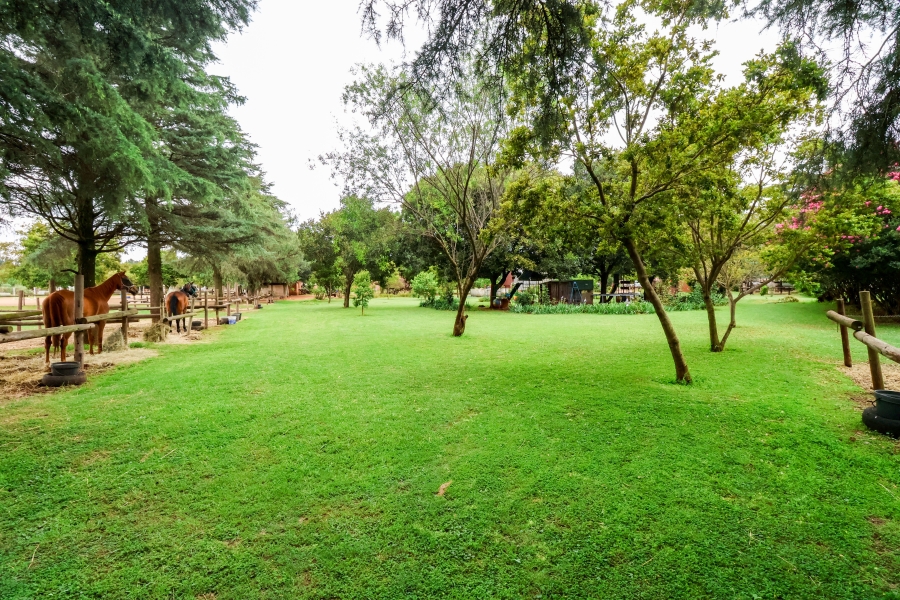 Commercial Property for Sale in Doornkloof Gauteng