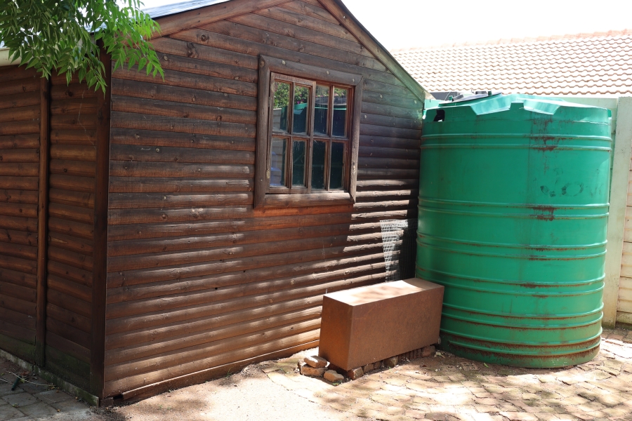 Commercial Property for Sale in Doornkloof Gauteng