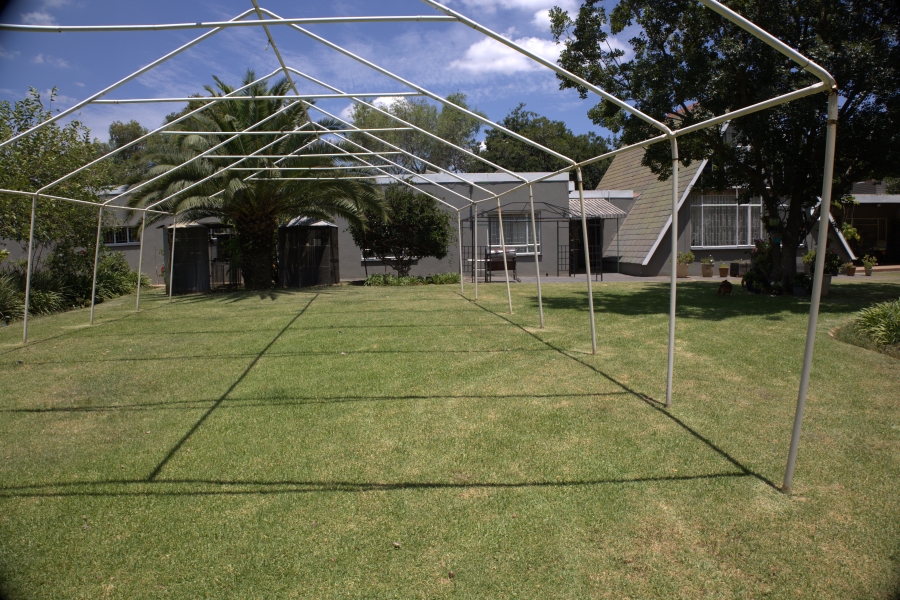 Commercial Property for Sale in Doornkloof Gauteng