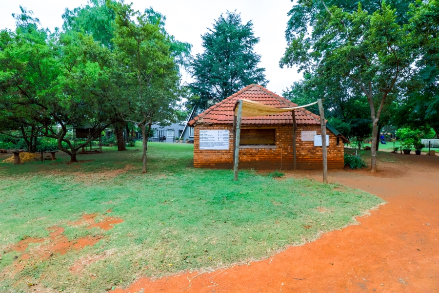 Commercial Property for Sale in Doornkloof Gauteng
