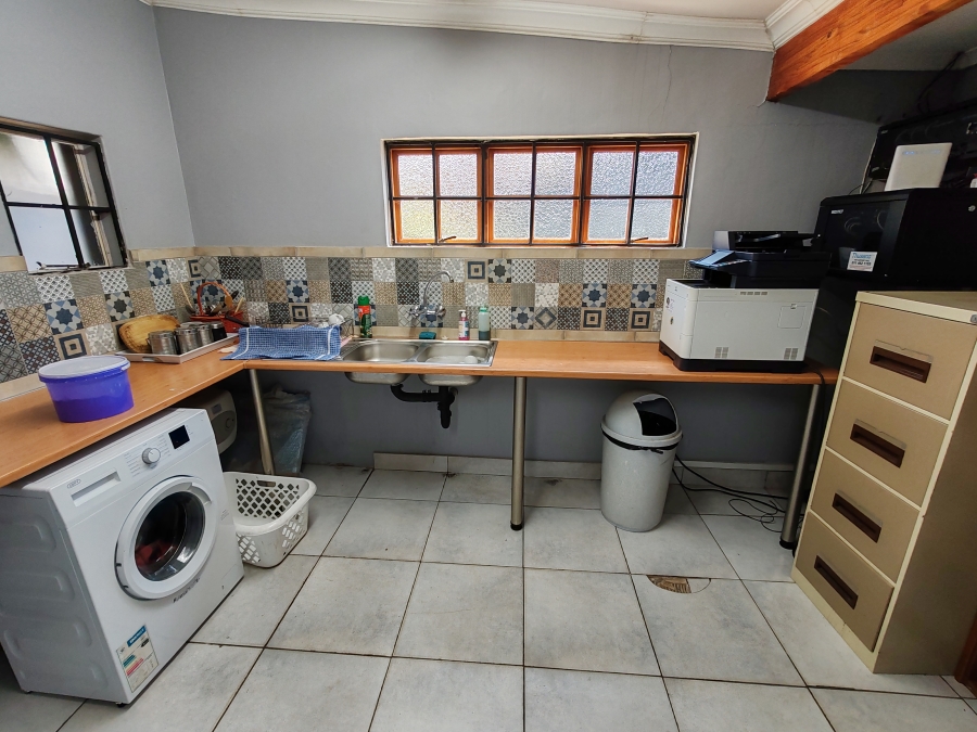 Commercial Property for Sale in Colbyn Gauteng