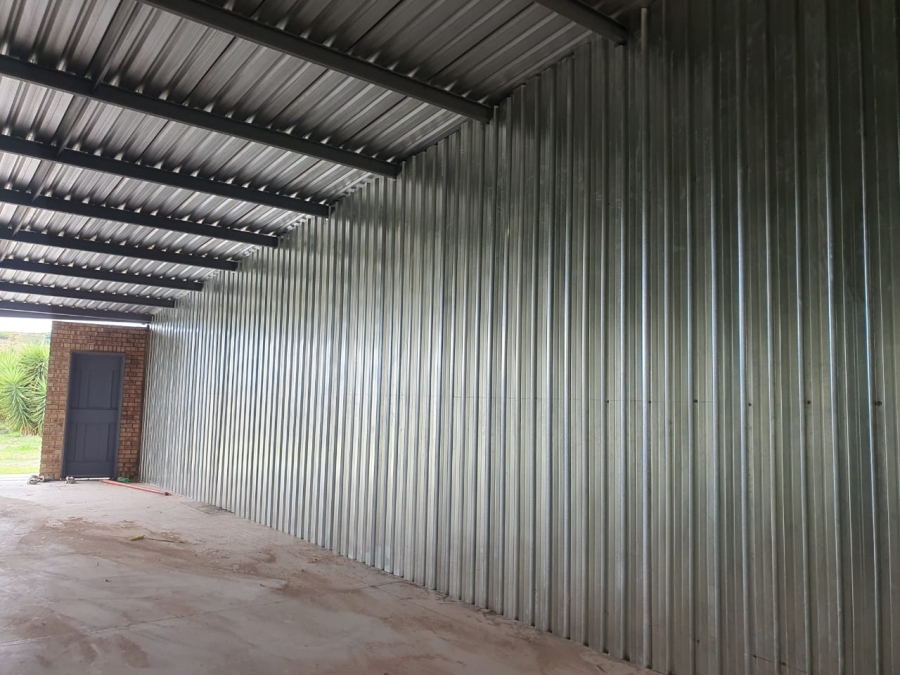 To Let commercial Property for Rent in Clayville Gauteng