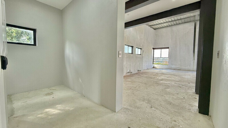 To Let commercial Property for Rent in Zwartkop Gauteng