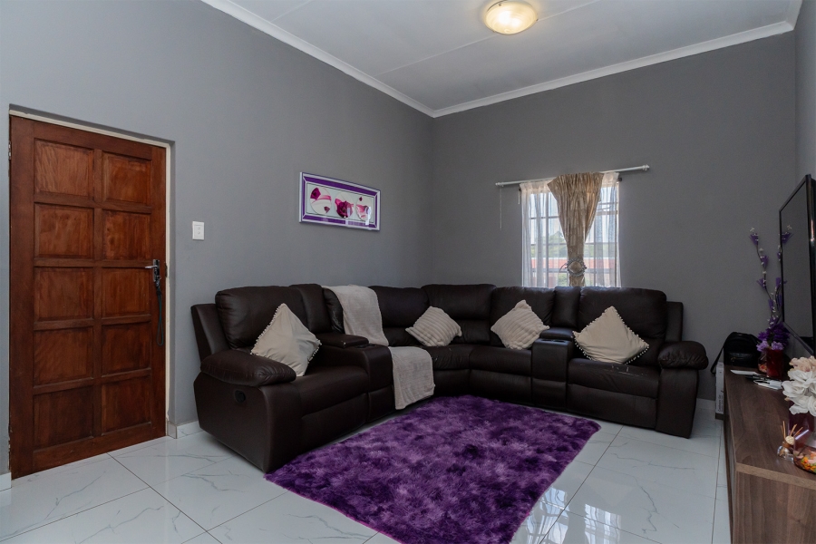 1 Bedroom Property for Sale in Norkem Park Gauteng