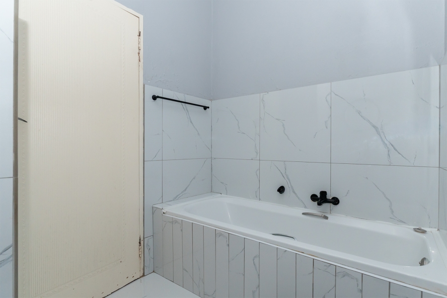 1 Bedroom Property for Sale in Norkem Park Gauteng