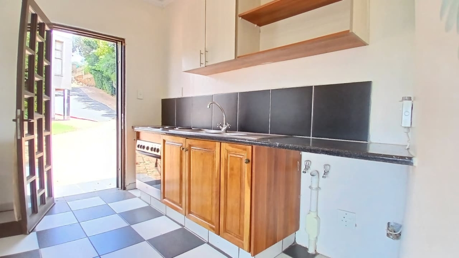 To Let 1 Bedroom Property for Rent in Northcliff Gauteng