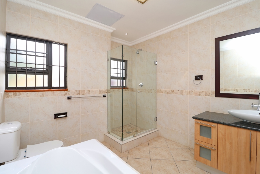 3 Bedroom Property for Sale in Hyde Park Gauteng