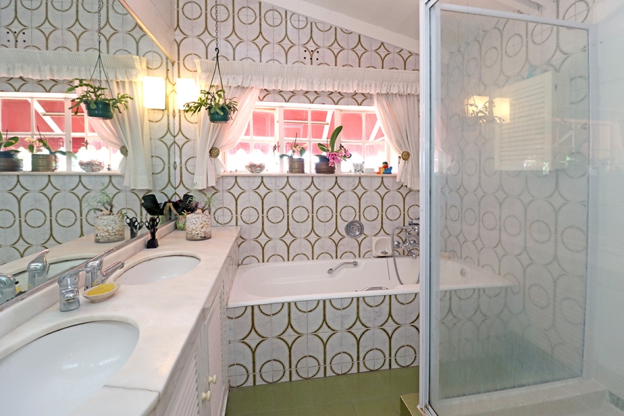 4 Bedroom Property for Sale in Percelia Estate Gauteng