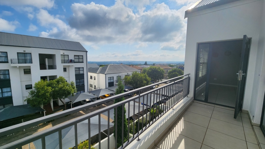 1 Bedroom Property for Sale in Greenstone Hill Gauteng