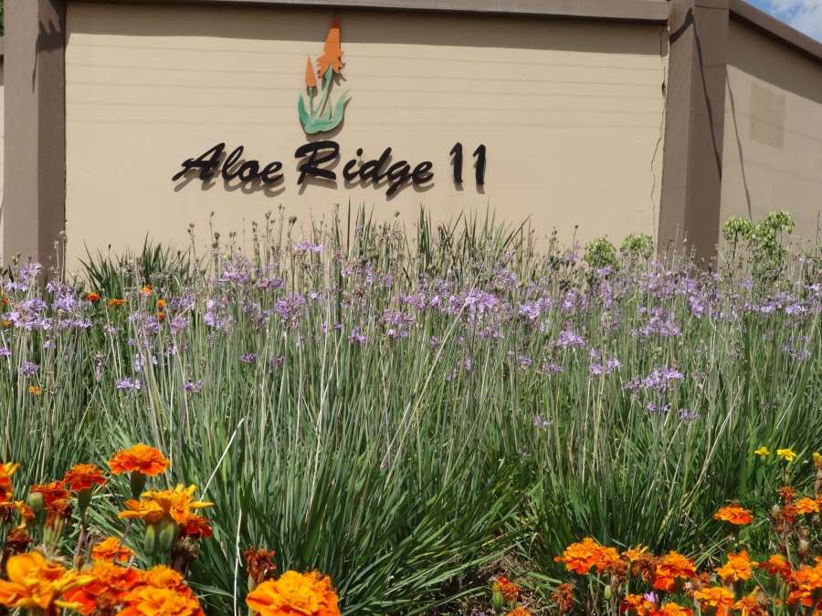 To Let 2 Bedroom Property for Rent in Greenstone Hill Gauteng