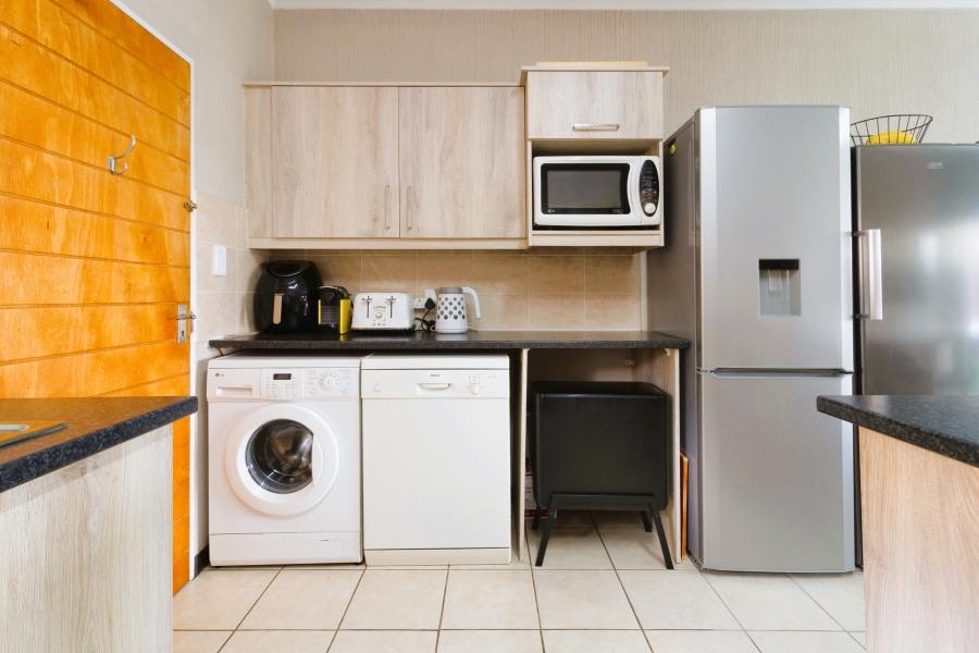 2 Bedroom Property for Sale in Wilgeheuwel Gauteng