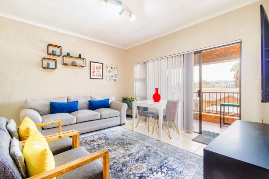 2 Bedroom Property for Sale in Wilgeheuwel Gauteng