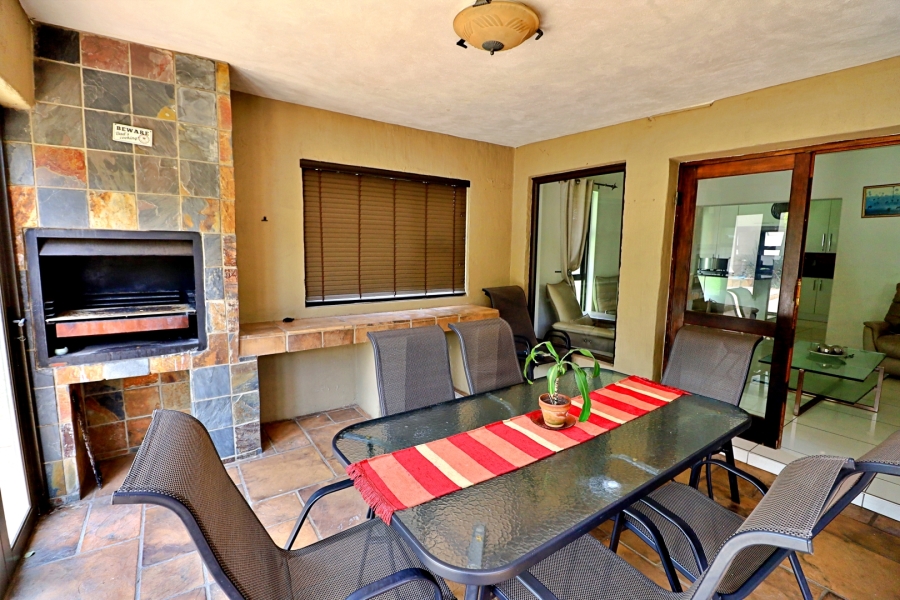 3 Bedroom Property for Sale in Glen Erasmia Gauteng