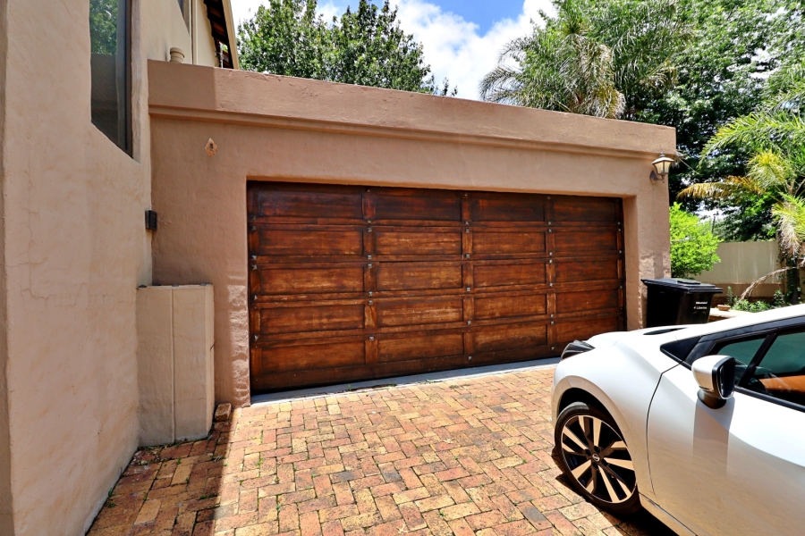 3 Bedroom Property for Sale in Glen Erasmia Gauteng