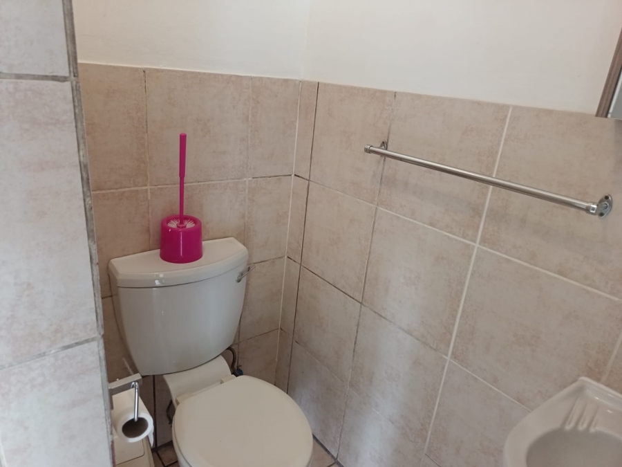 To Let 0 Bedroom Property for Rent in Richmond Gauteng