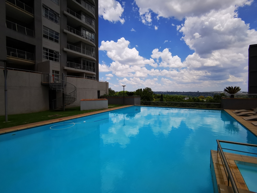 1 Bedroom Property for Sale in Sandhurst Gauteng