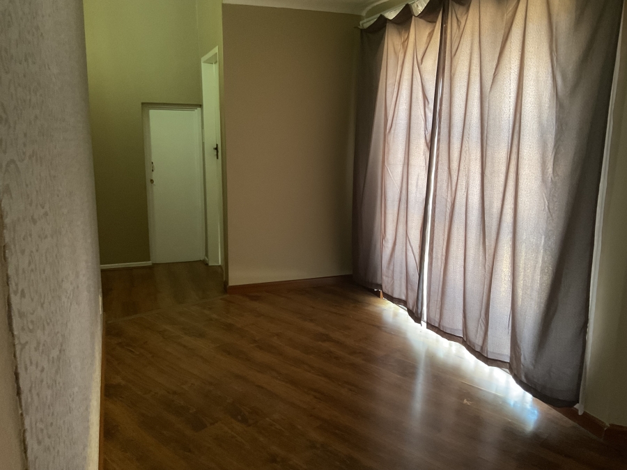 3 Bedroom Property for Sale in Kilner Park Gauteng